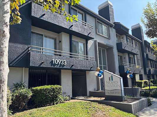 Noho Huston property